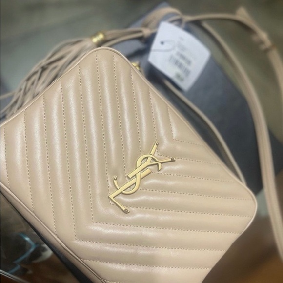 New Authentic Yves Saint Laurent Beige Quilted Crossbody Bag - Picture 2 of 6